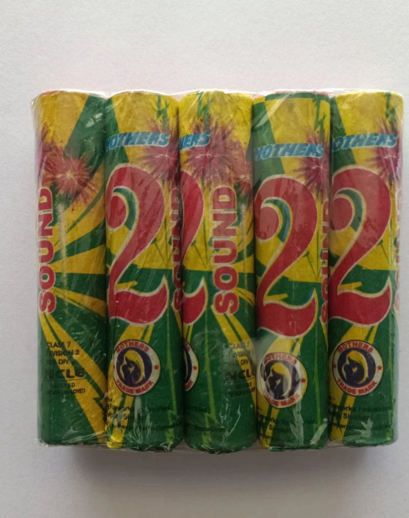 TWO SOUND CRACKERS